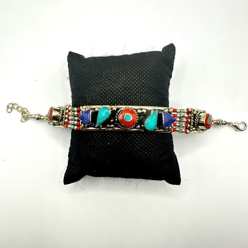 Amazing southwest style, silver plated and composite stone bracelet!